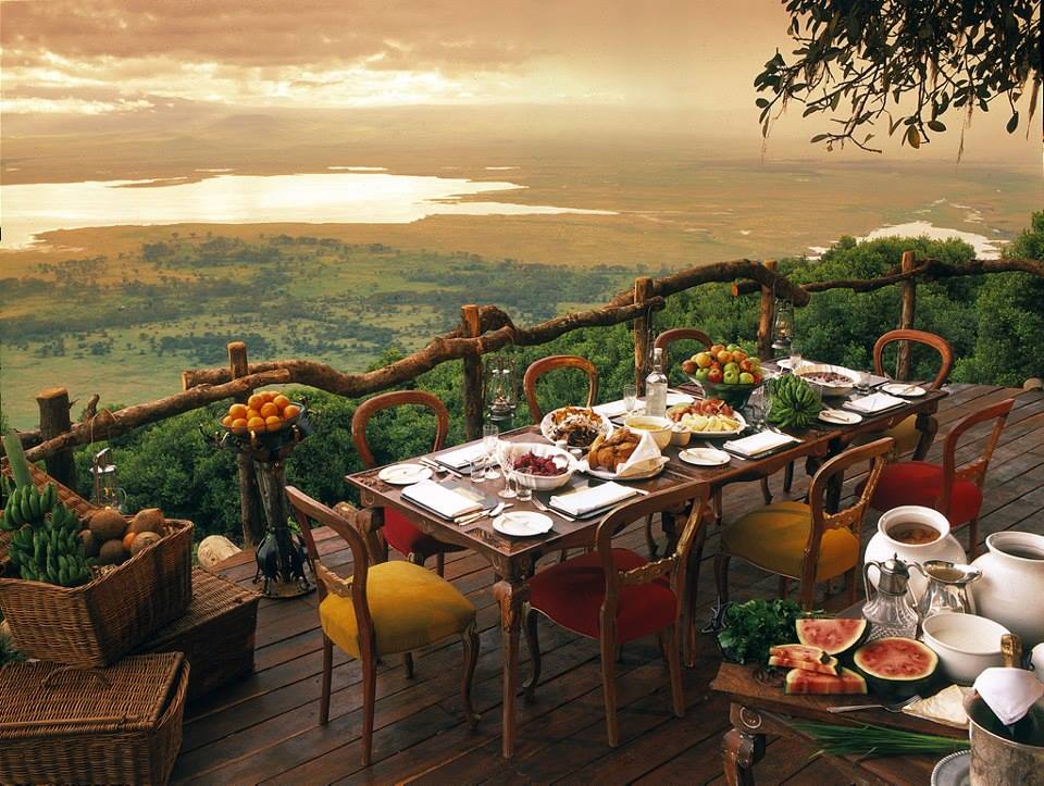 dining in africa